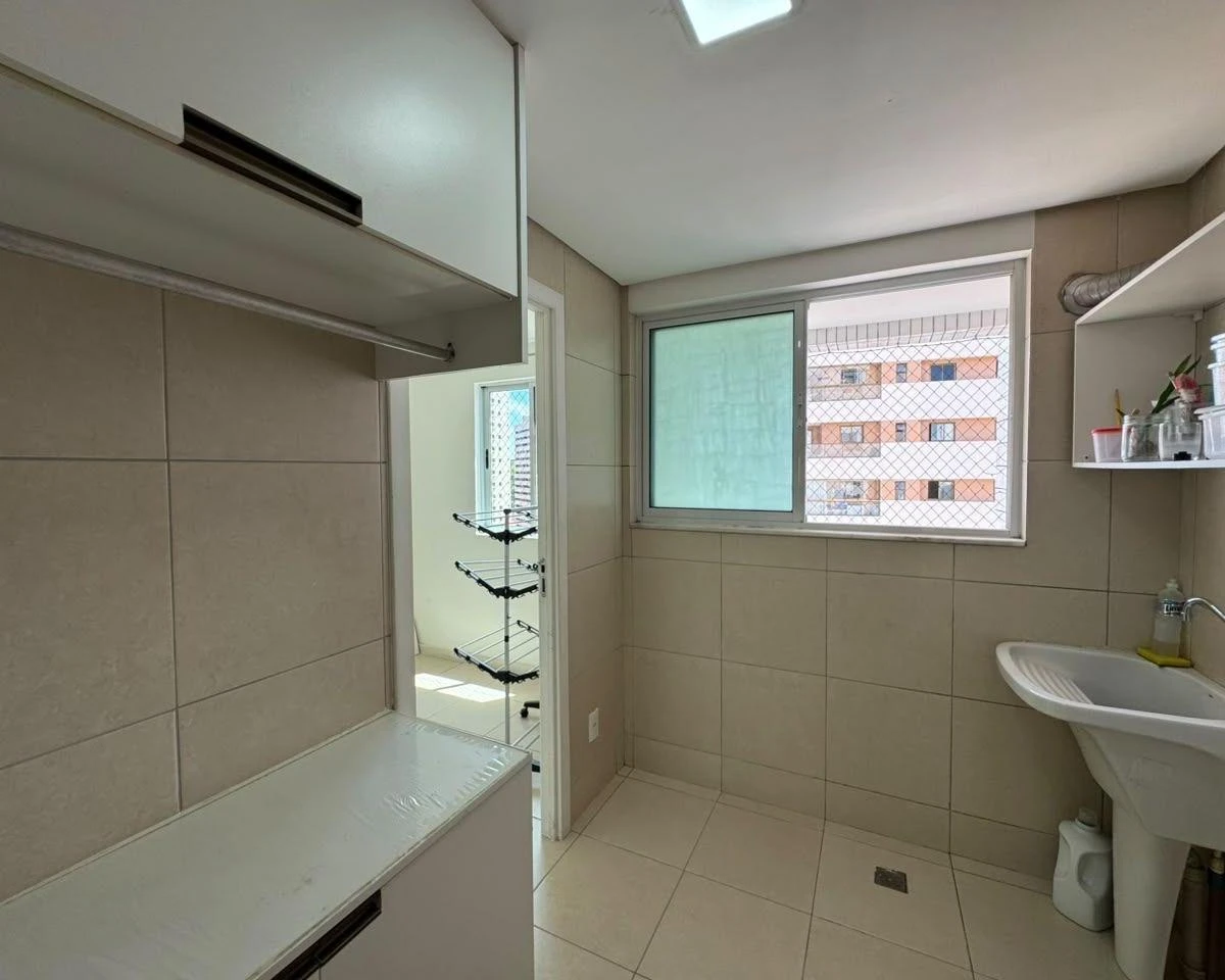 142 m² apartment with a water view and a home office — photo 7