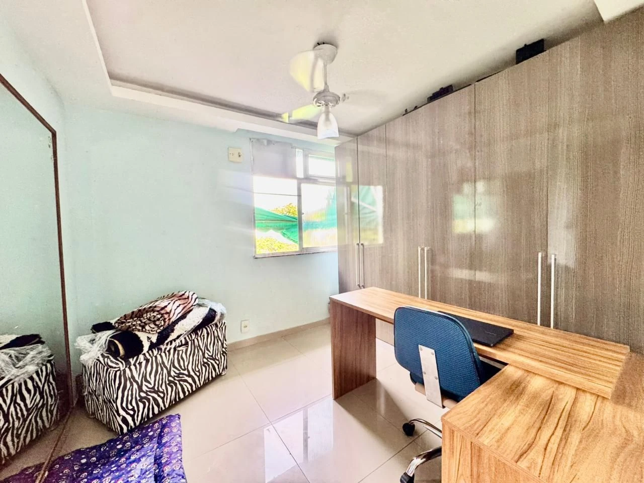 Casa mobiliada com 2 quartos e cozinha com fogão a gás — photo 10