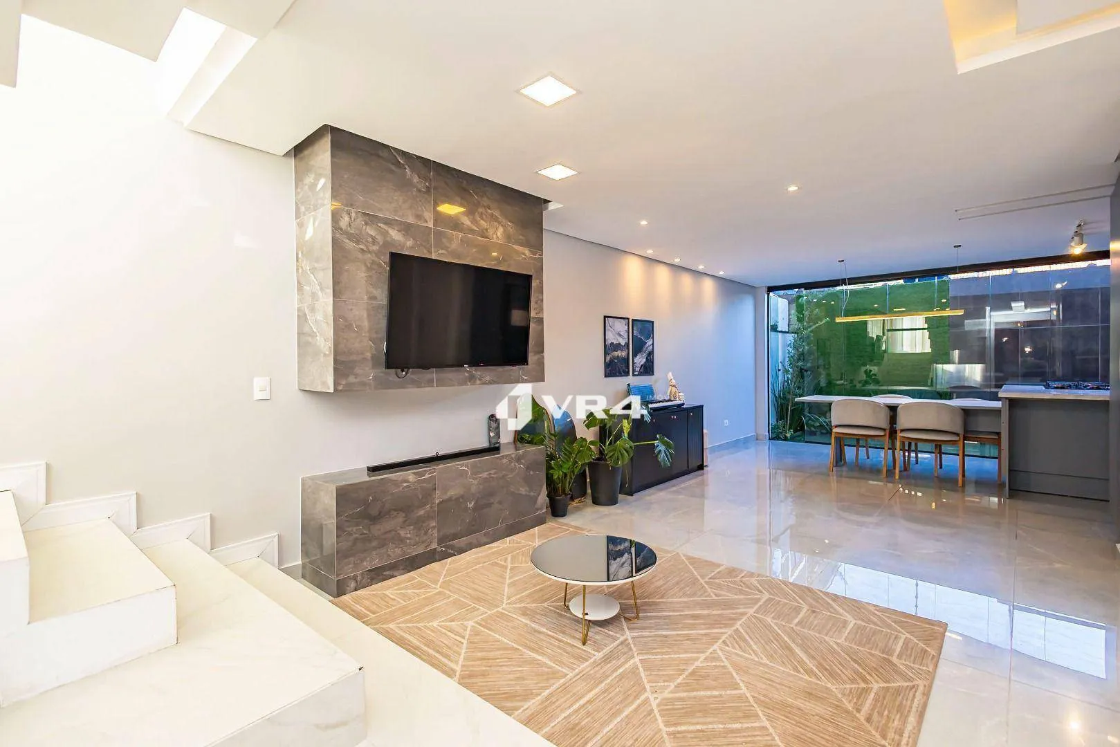 Furnished house with 3 bedrooms and an open kitchen — photo 3