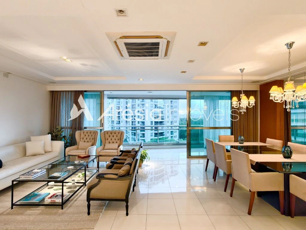 Furnished apartment with 4 bedrooms and private BBQ area — photo 8