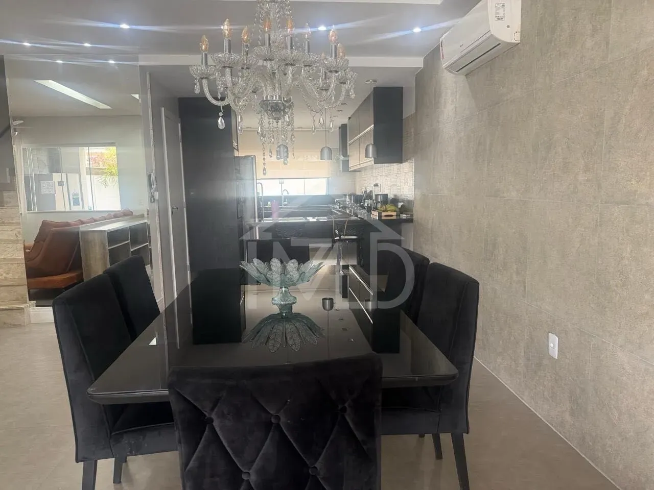 Unfurnished house with 4 bedrooms and 5 baths — photo 10