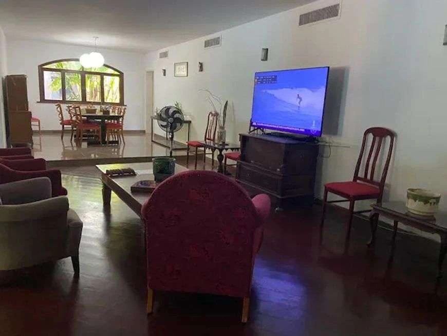 Casa de 6 quartos com 5 suítes e 8 banheiros — photo 23