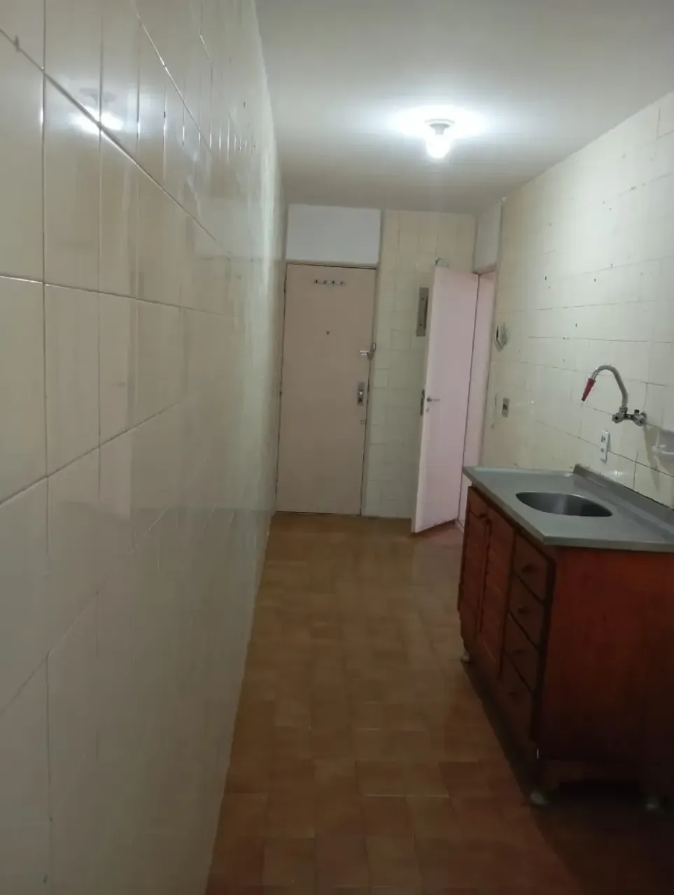 3-bedroom apartment with 2 bathrooms and no parking — photo 20