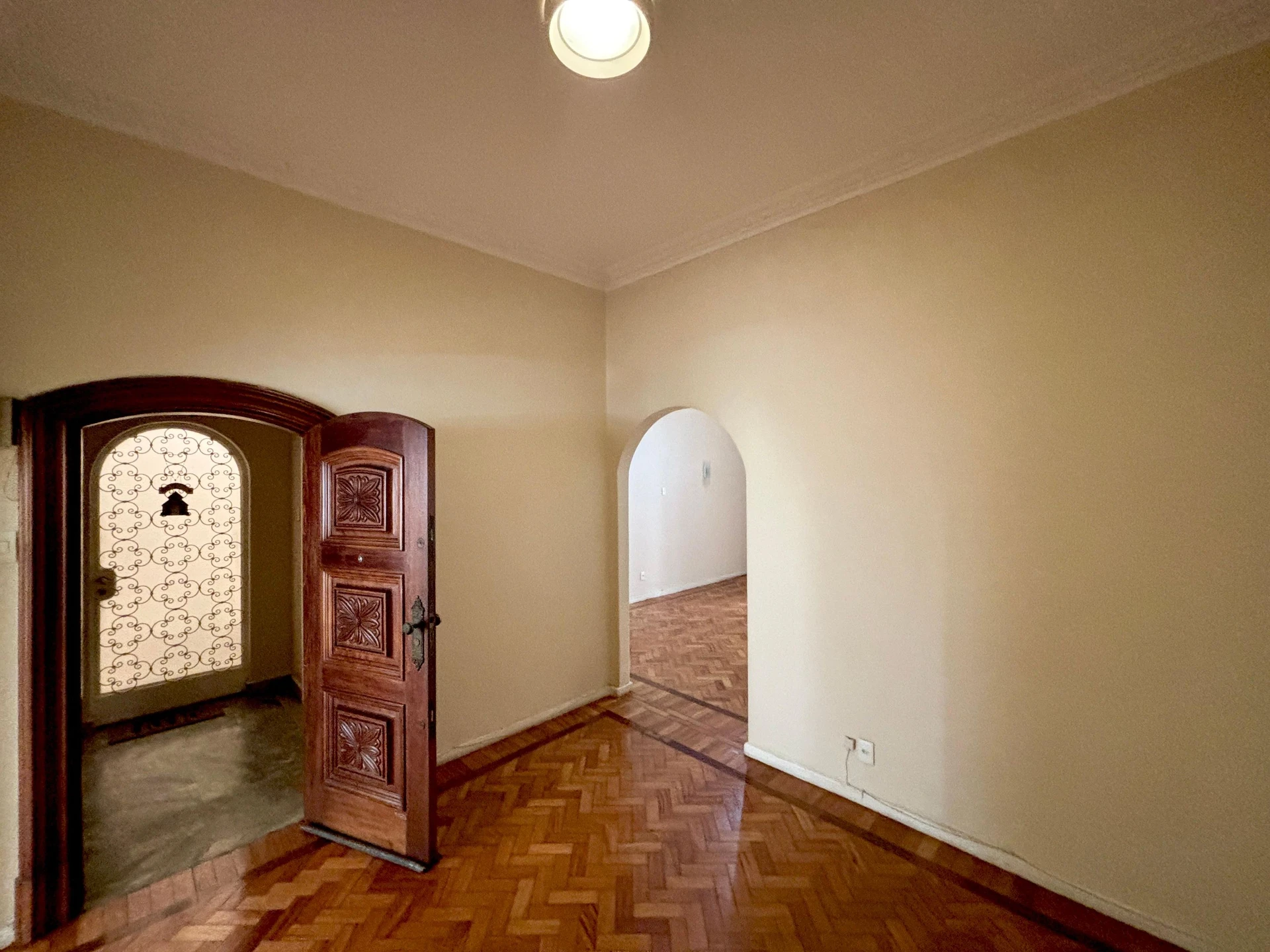 3-bedroom apartment with 2 bathrooms — photo 56
