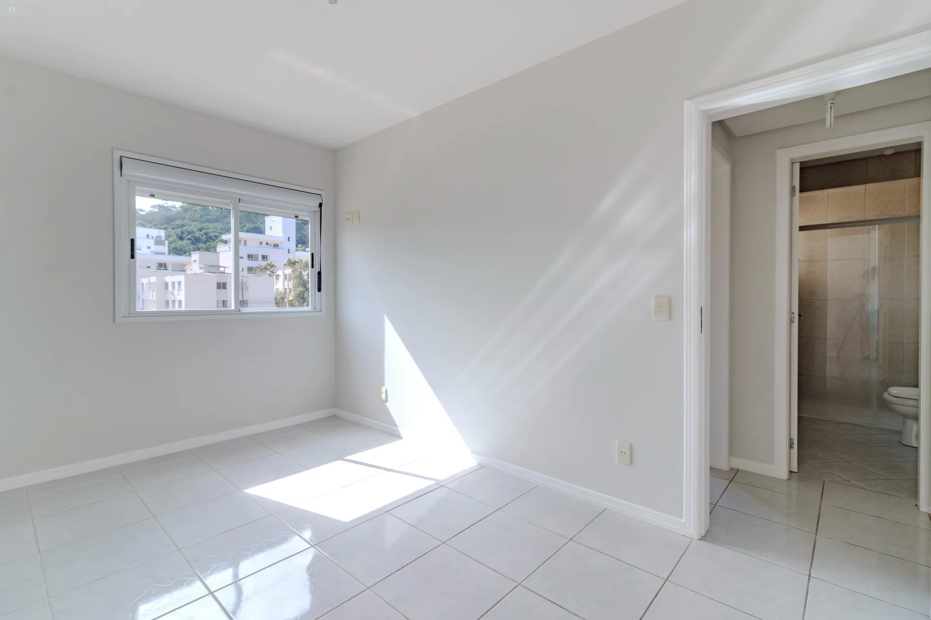 Departamento de 2 dormitorios con vista a la montaña — photo 21