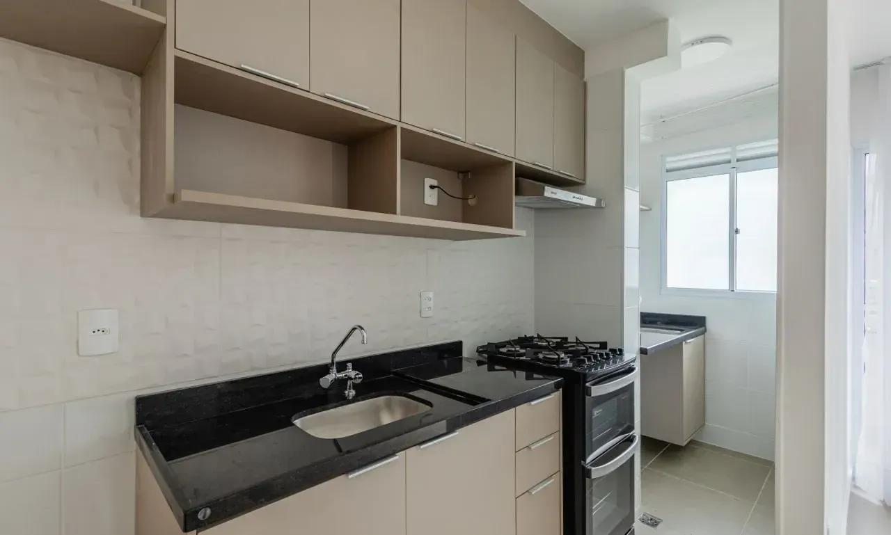 Apartamento mobiliado com 2 quartos e varanda — photo 4