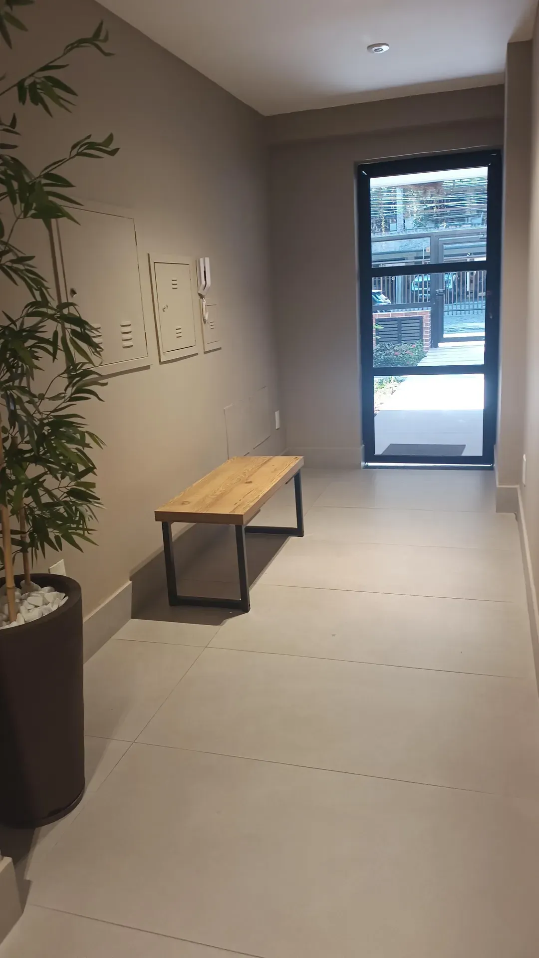 Private BBQ in a 2-bedroom apartment, 100 m² — photo 18