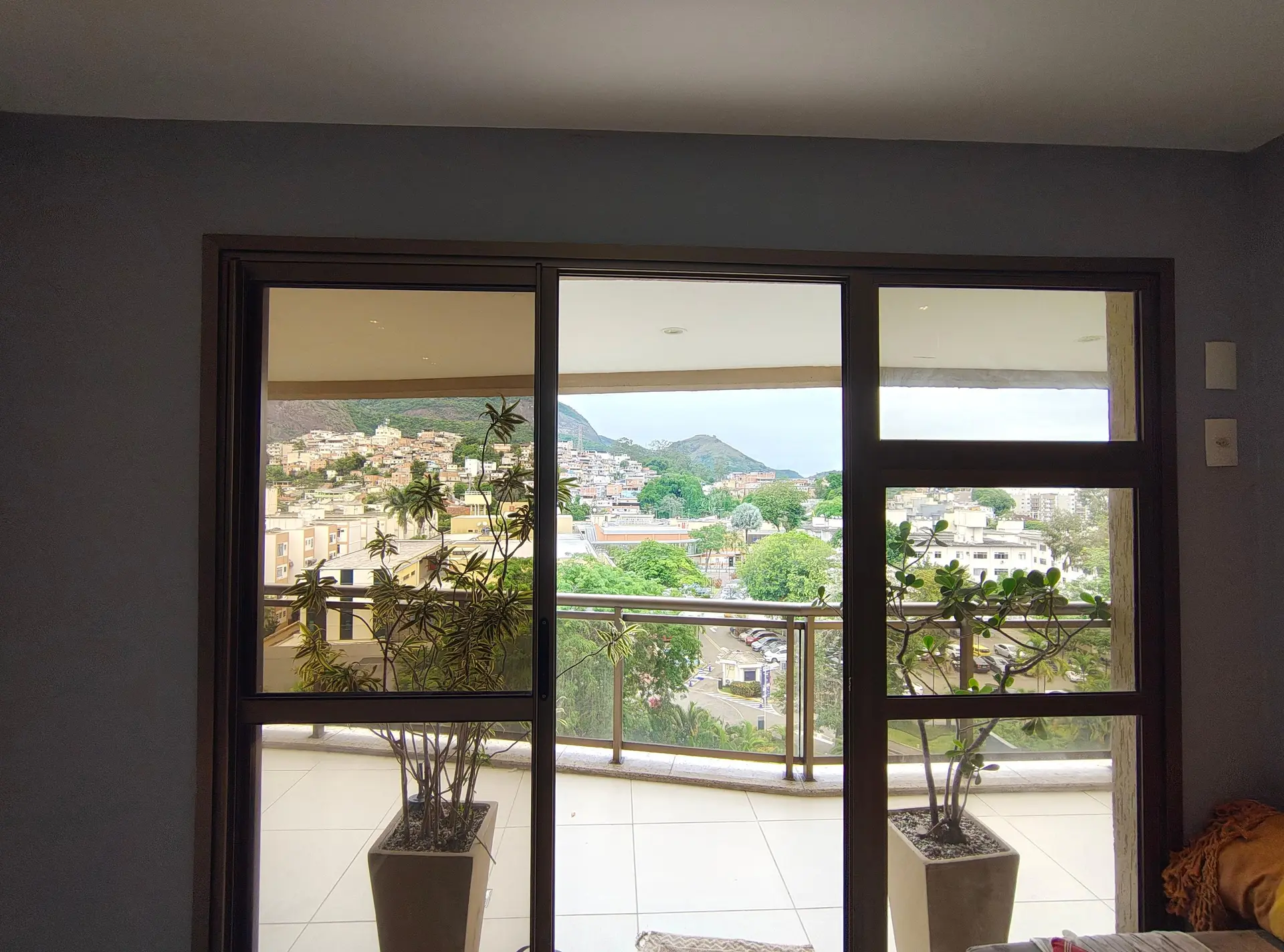 Apartamento para alugar com 3 quartos e 4 banheiros — photo 7