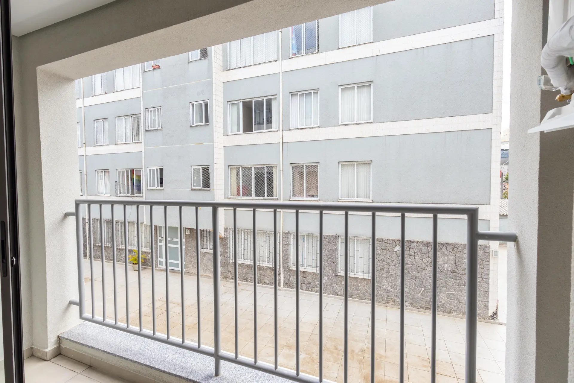 Apartment, 30 m², with floor-to-ceiling windows — photo 20