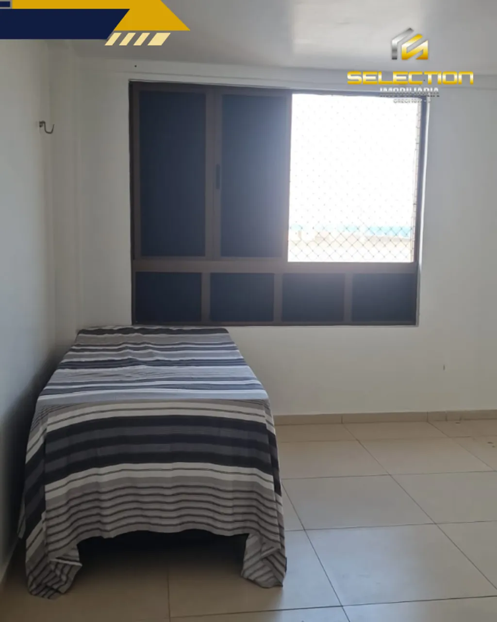 1-bedroom, 2-bath apartment with no parking — photo 3