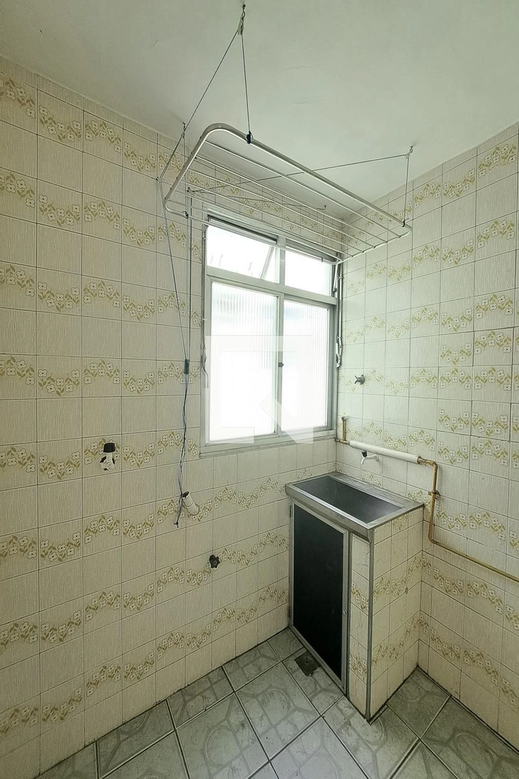 2-bedroom apartment in a building with a gym — photo 5