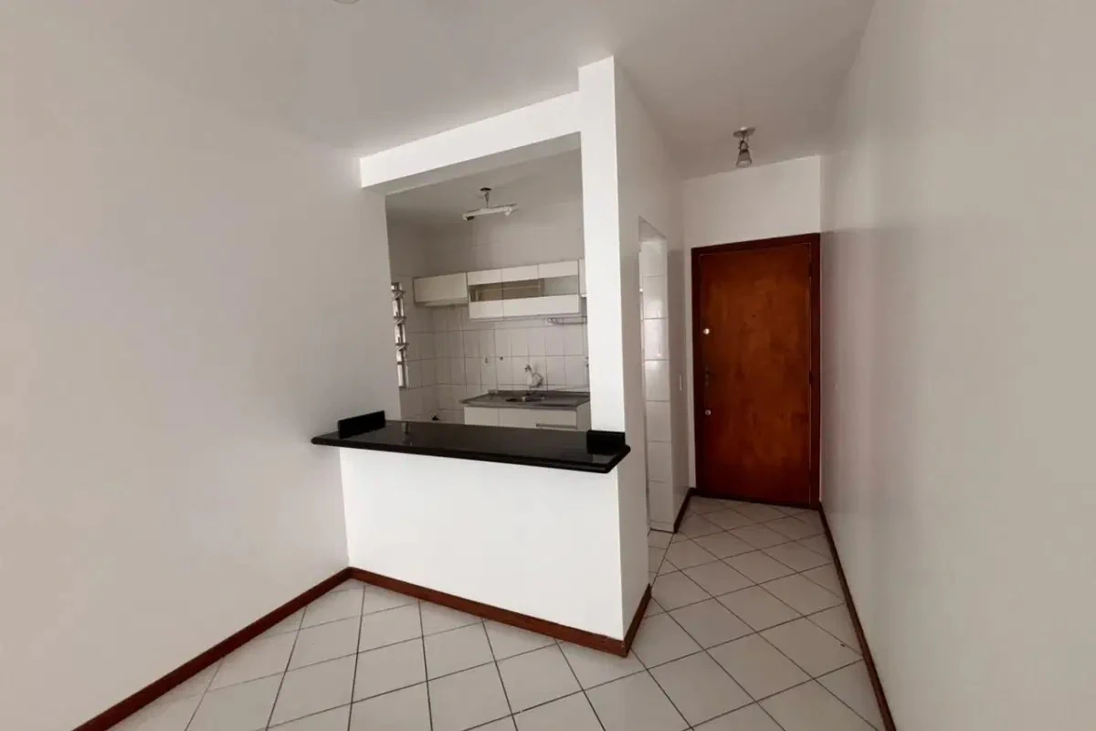 3-bedroom apartment, 1 with its own bathroom, 85 m² — photo 24