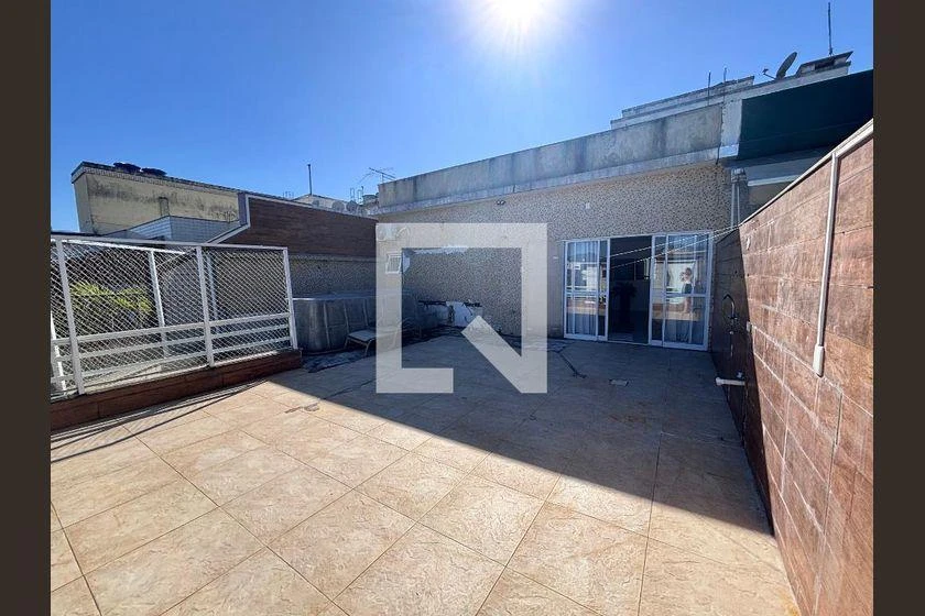 Furnished 4-bedroom apartment with gas-stove kitchen — photo 32