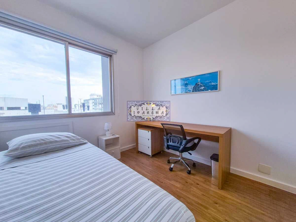 Apartamento amueblado de 75 m² con 2 dormitorios y plaza — photo 11