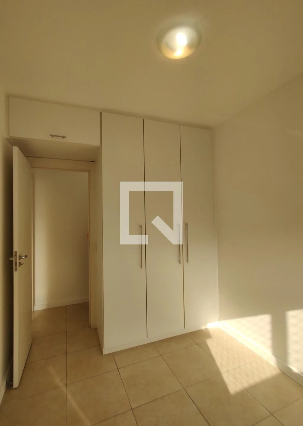 Apartamento, 70 m², com janelas do piso ao teto — photo 31