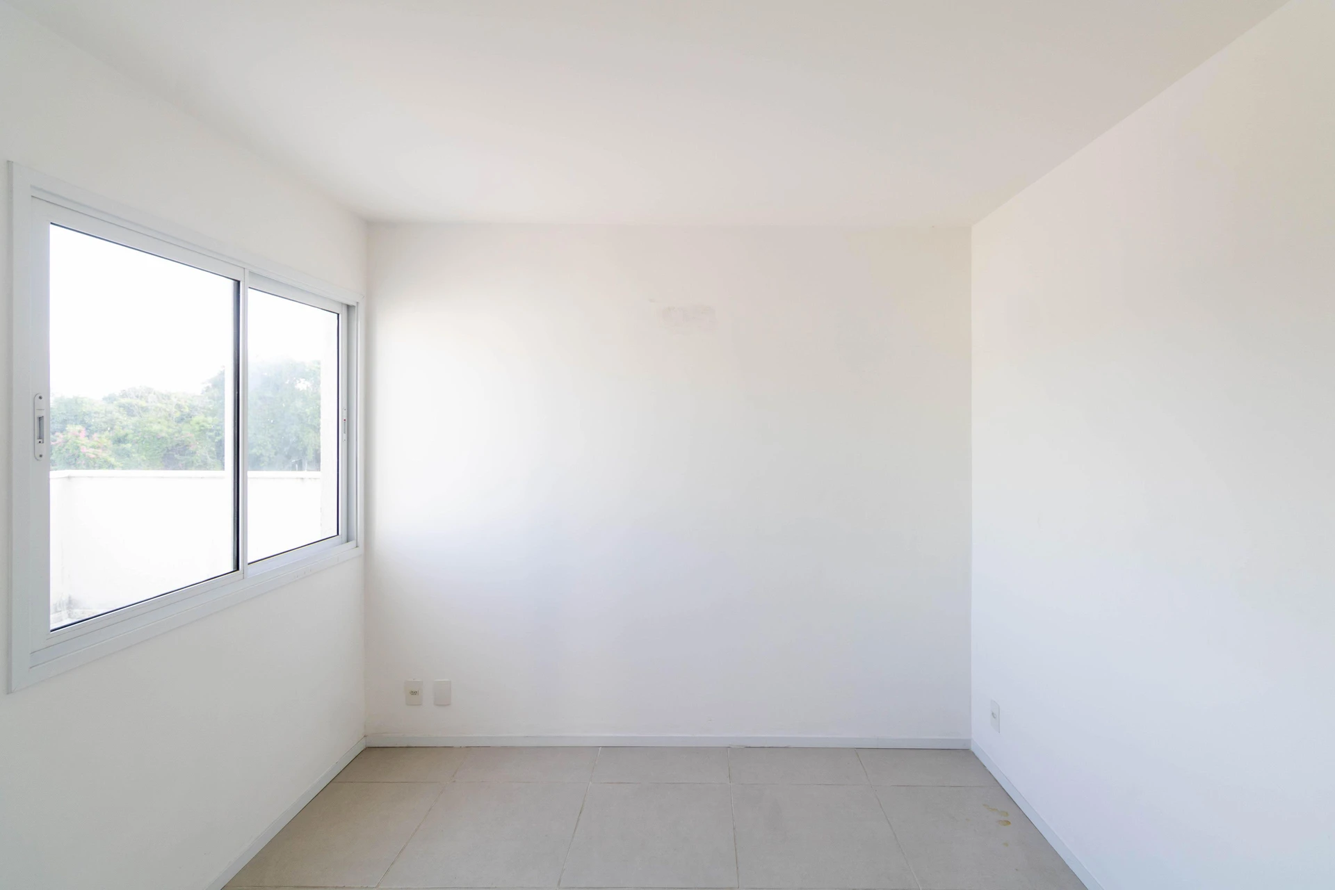 Renting apartment with 4 bedrooms and 3 bathrooms — photo 78