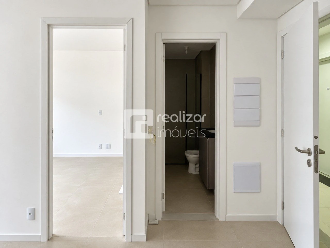 Apartment, 37 m², with a grill on the balcony — photo 23