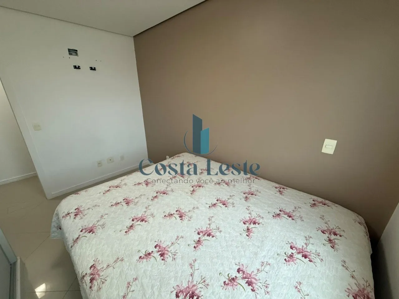Furnished apartment, 101 m², with a grill on the balcony — photo 15