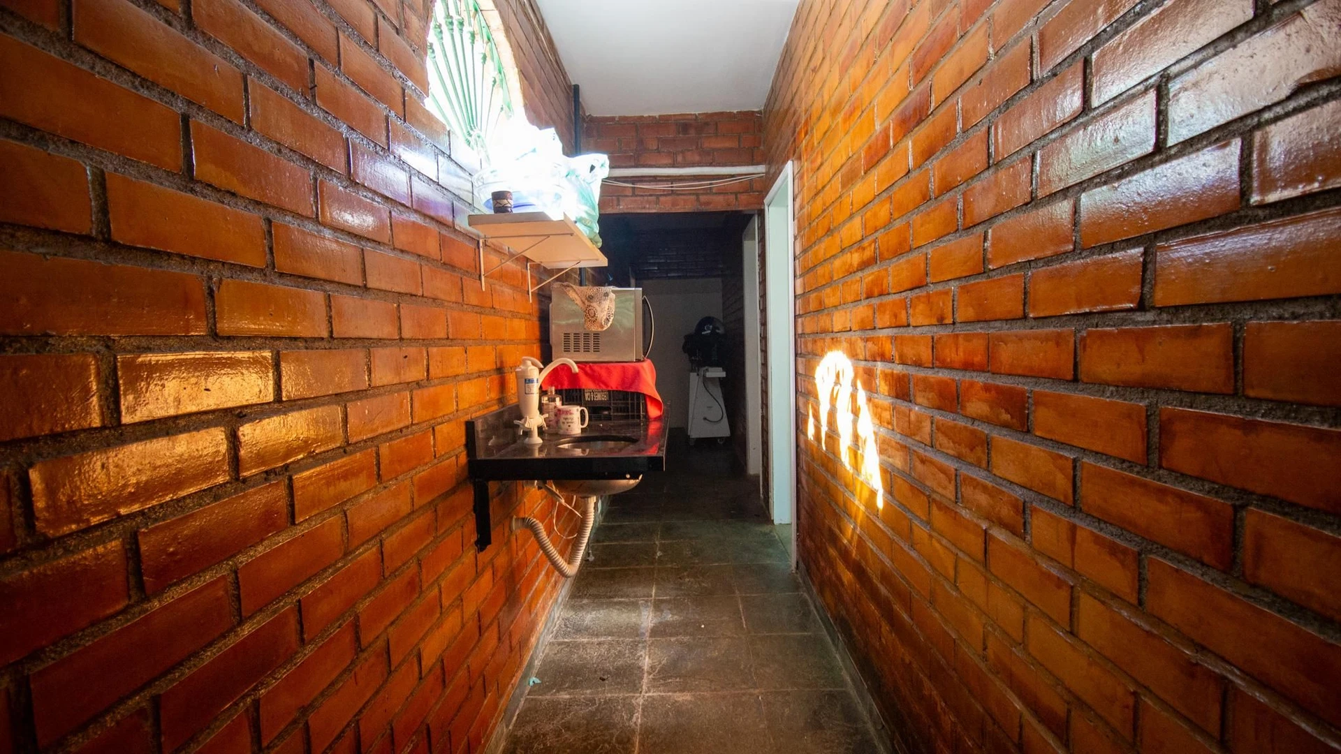 Furnished house with 5 bedrooms and 3 bathrooms — photo 48