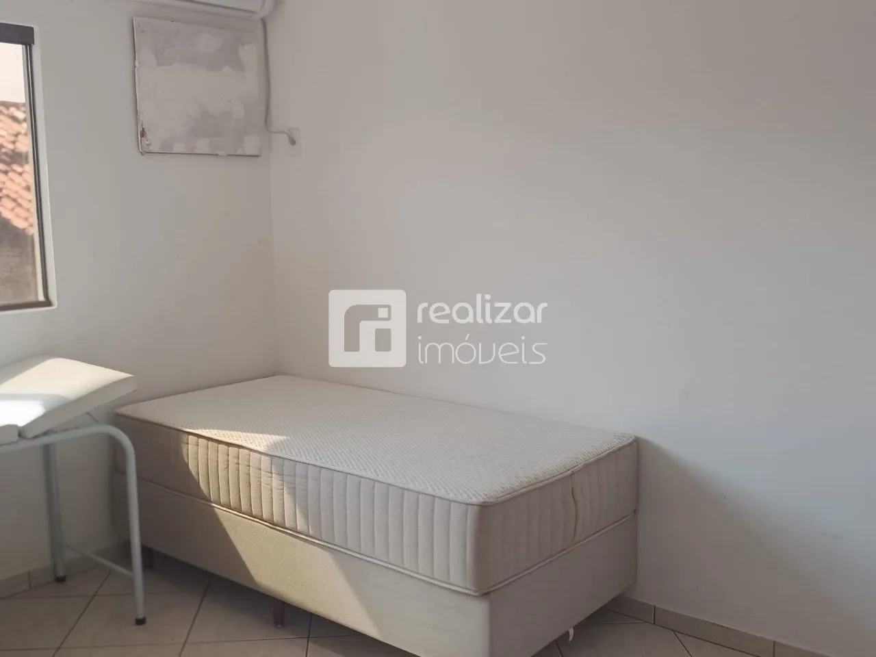 House with 2 bedrooms and a private garden on 400 m² — photo 20