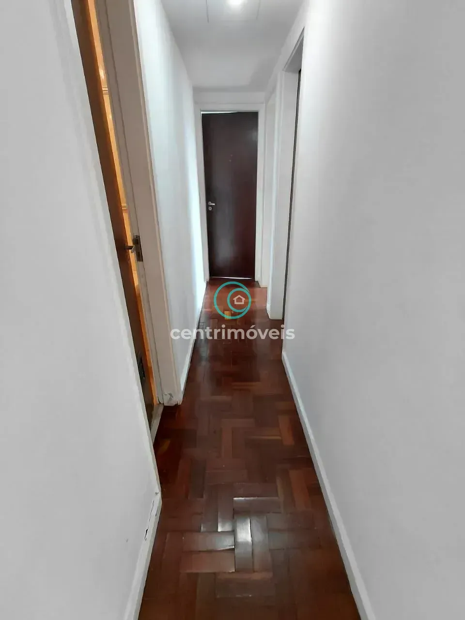 Apartamento sem mobília com 3 quartos e 3 banheiros — photo 19