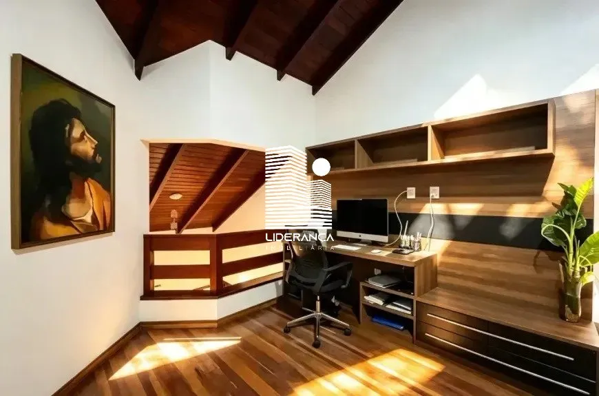 Casa con 5 dormitorios y piscina compartida — photo 16