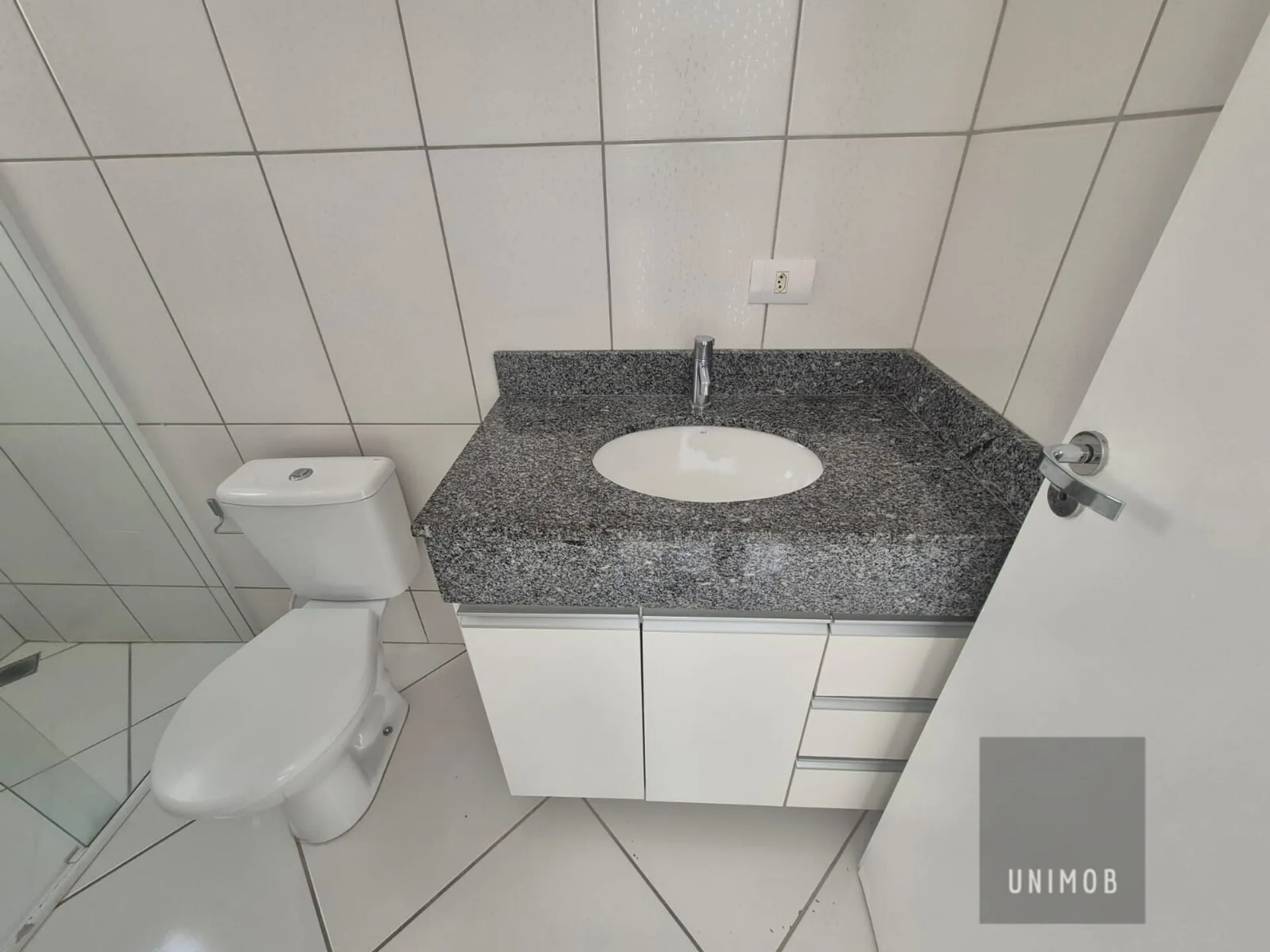 Квартира без меблів: 3 спальні та 1 ванна — photo 30