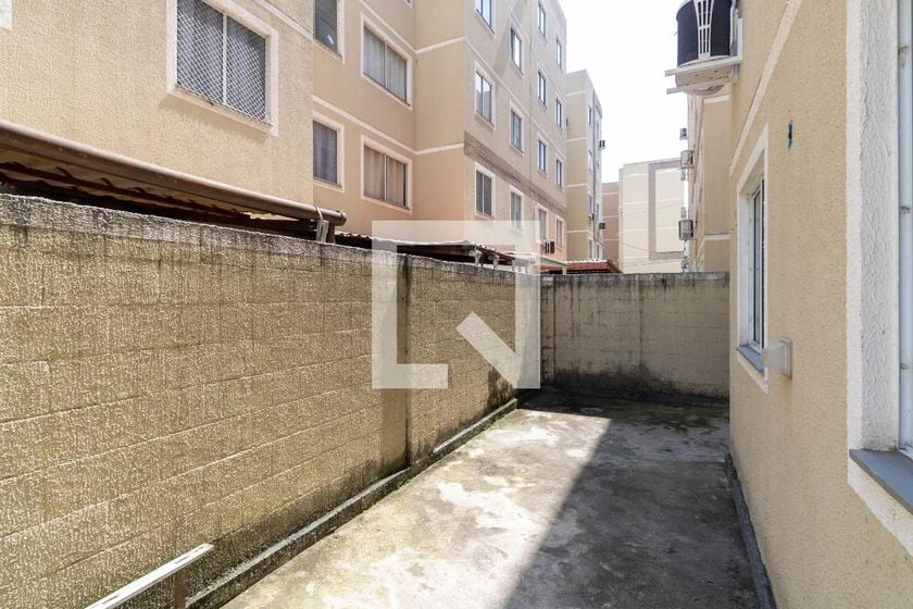 Rental apartment with 2 bedrooms and a closed kitchen — photo 28