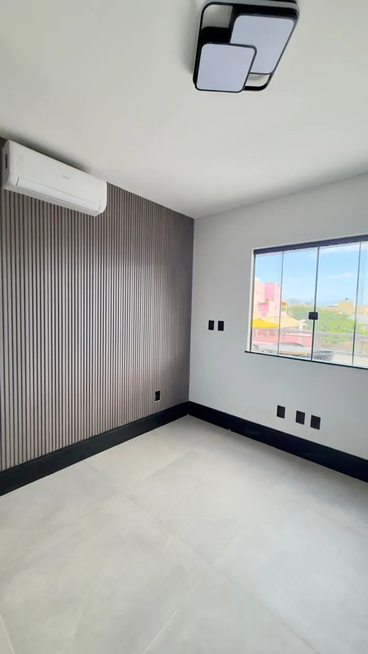 Furnished apartment, 200 m², with floor-to-ceiling windows — photo 11
