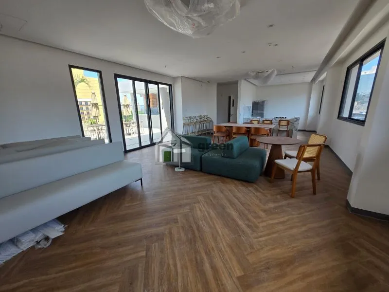 Furnished 1-bedroom apartment with open-plan kitchen — photo 19