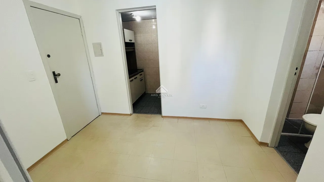 1-bedroom apartment with tiled floors throughout — photo 4