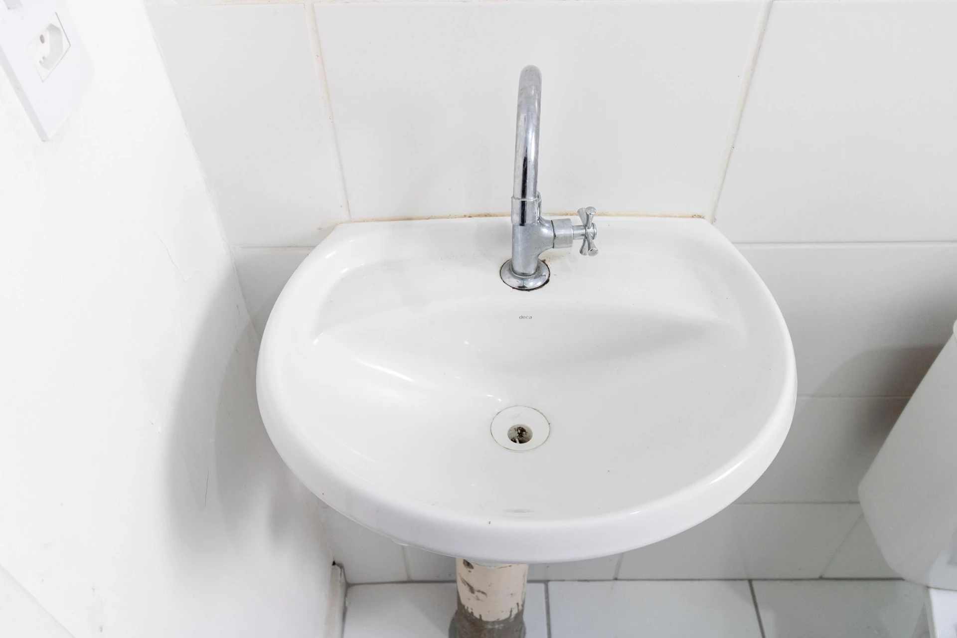Квартира з 2 спальнями і 1 ванною без паркомісця — photo 34
