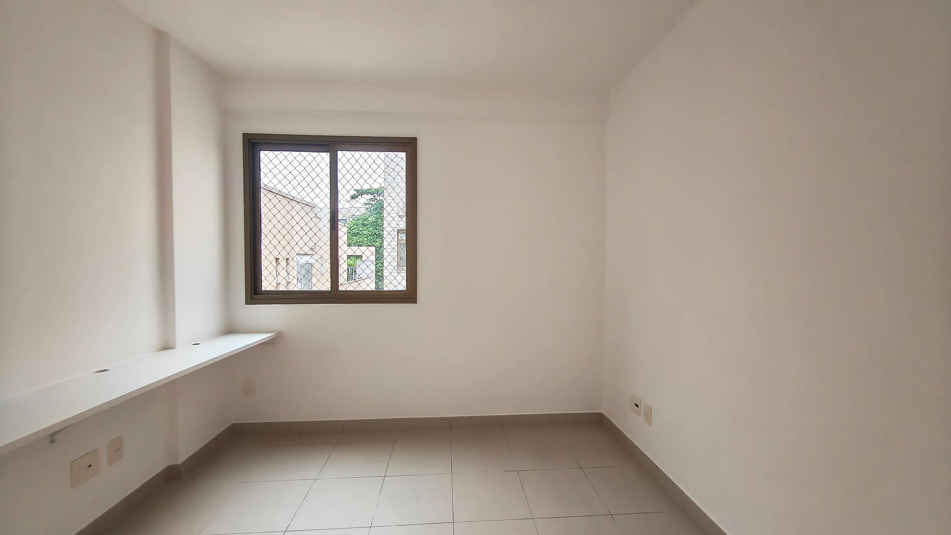 5-bedroom apartment with a washing machine in Rio de Janeiro — photo 35