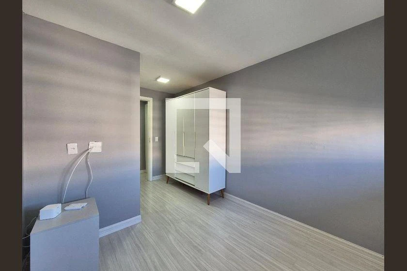 Furnished apartment with 5 bedrooms, balcony and 196 m² — photo 29