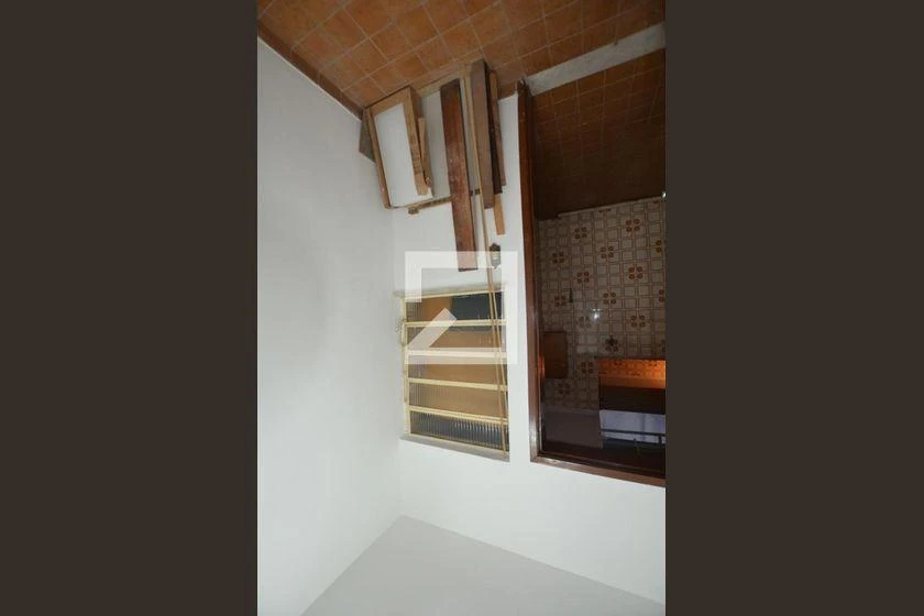 2-bedroom, 2-bath apartment with 87 m² and a balcony — photo 49