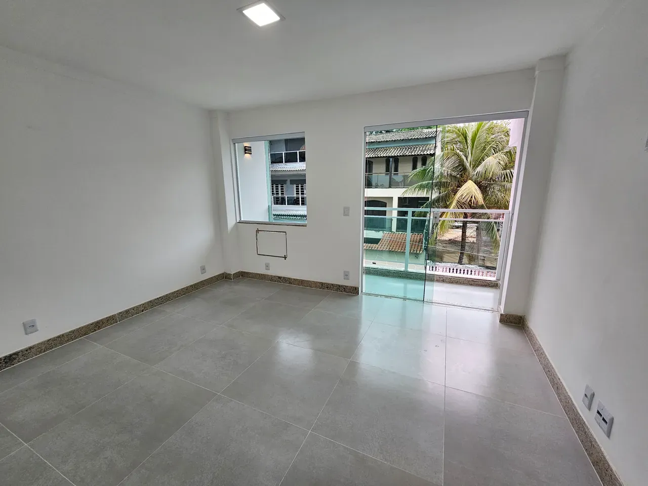 Unfurnished house with integrated kitchen and 2 bedrooms — photo 27
