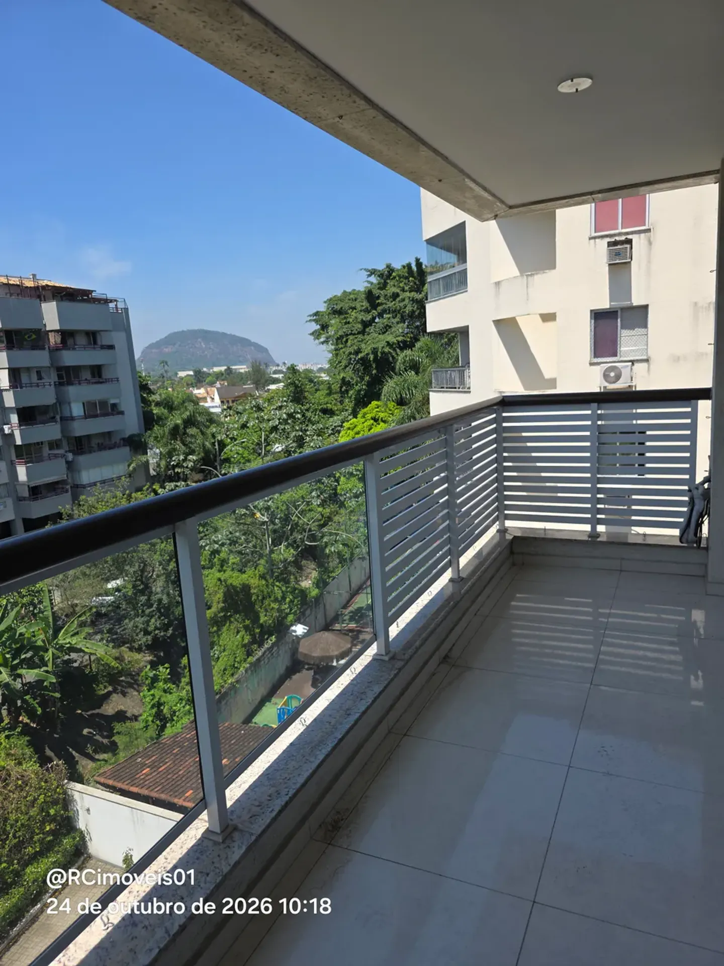 Apartment, 77 m², with a grill on the balcony — photo 22