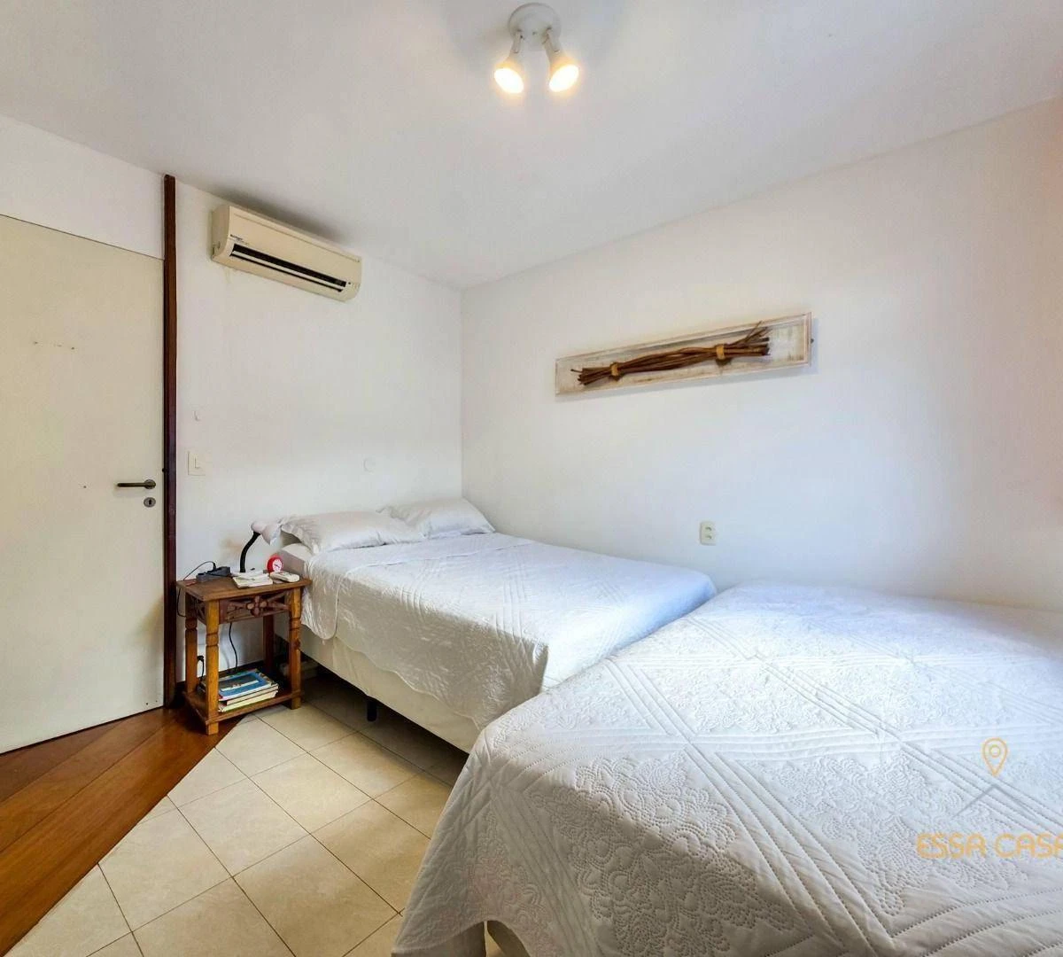 Duplex penthouse with 5 bedrooms and 320 m² — photo 36