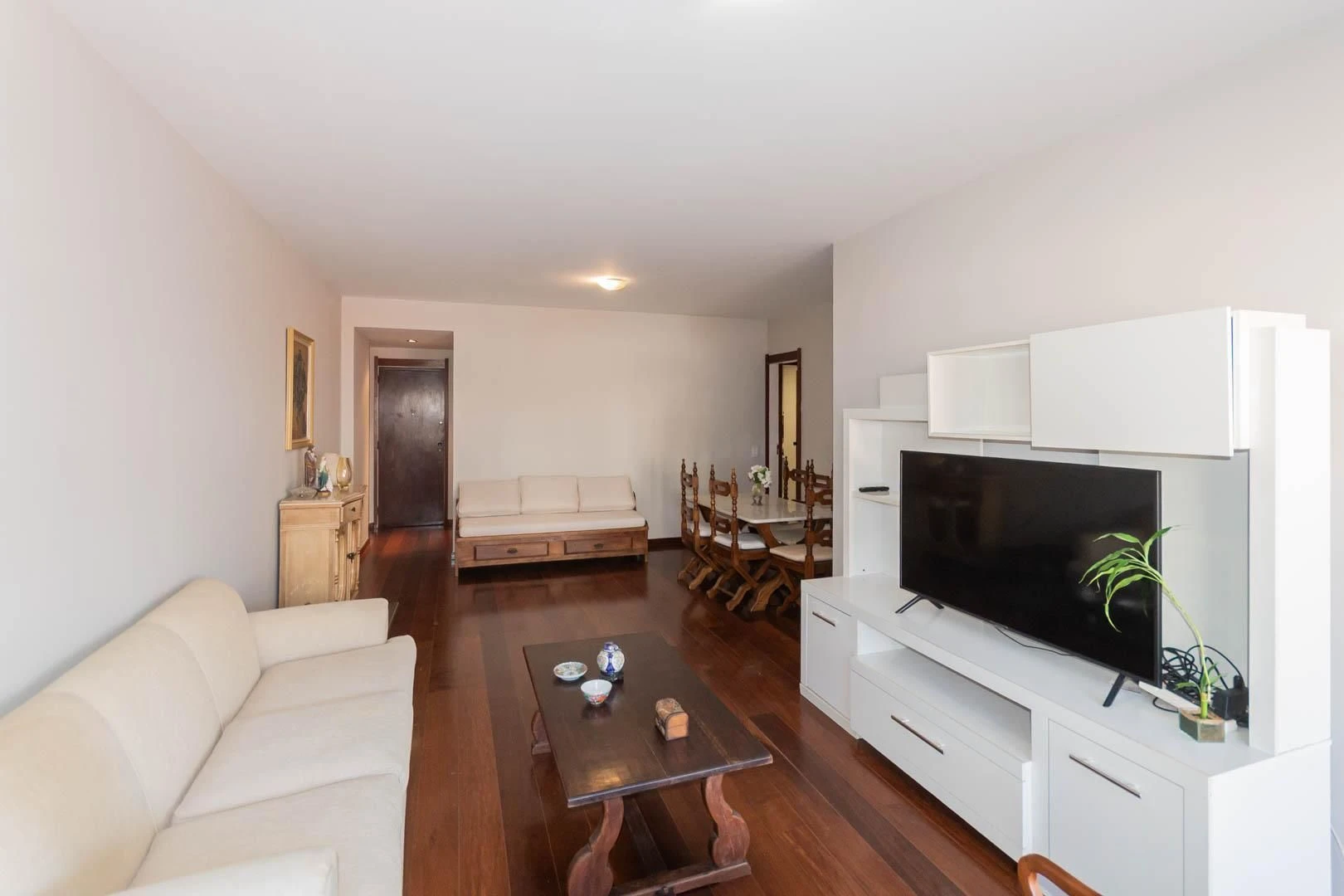 Apartamento mobiliado com 4 quartos e 2 vagas — photo 54