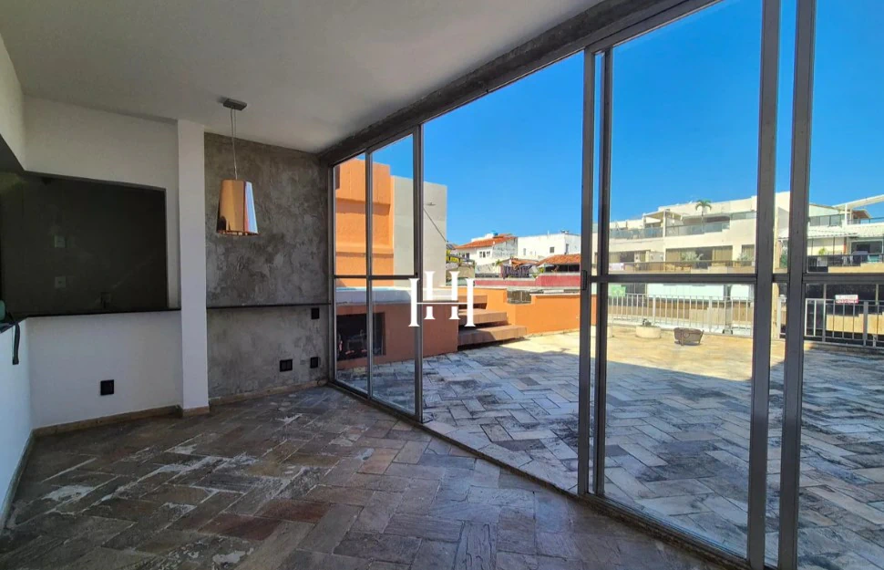 180 m² apartment with 2 bedrooms and integrated open kitchen — photo 3