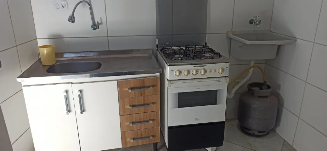 Unfurnished 28 m² studio with 1 parking space — photo 6