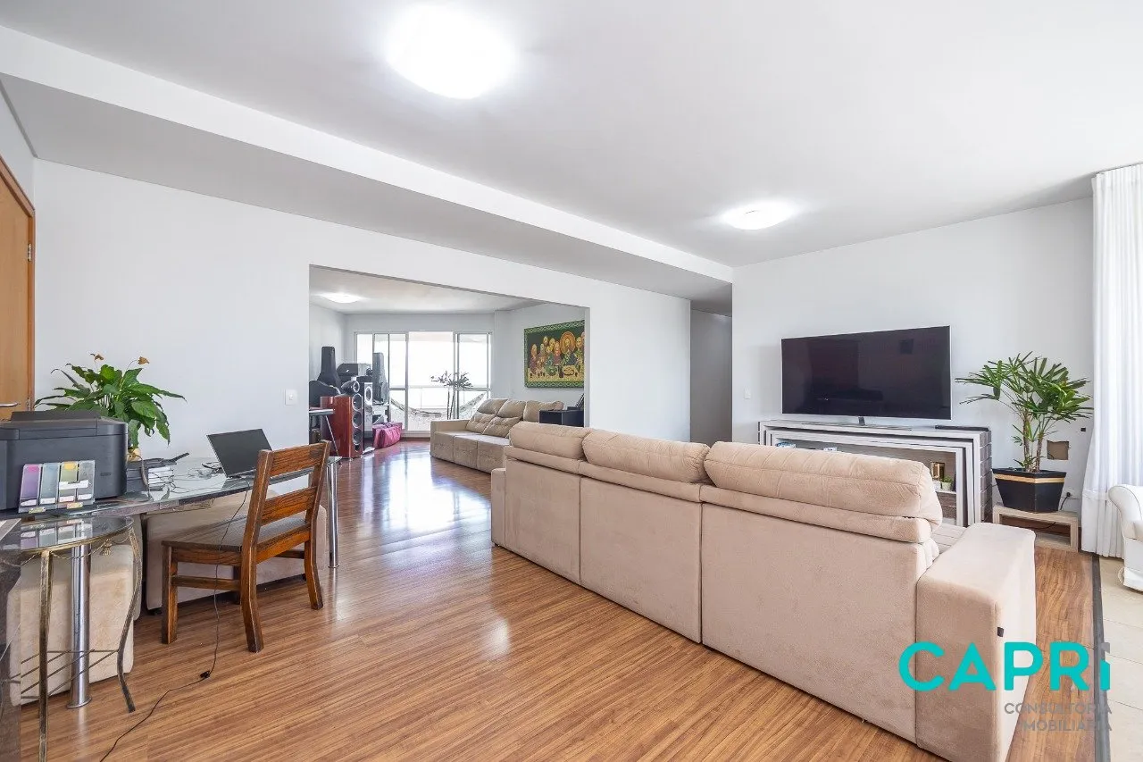 Furnished 318 m² apartment with 4 bedrooms and 3 parking — photo 26