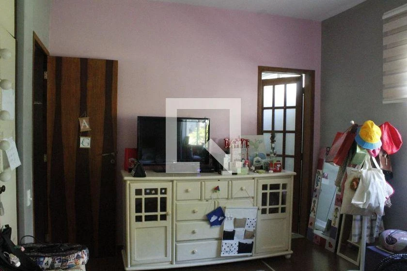 4-bedroom house with a mountain view in Rio de Janeiro — photo 45