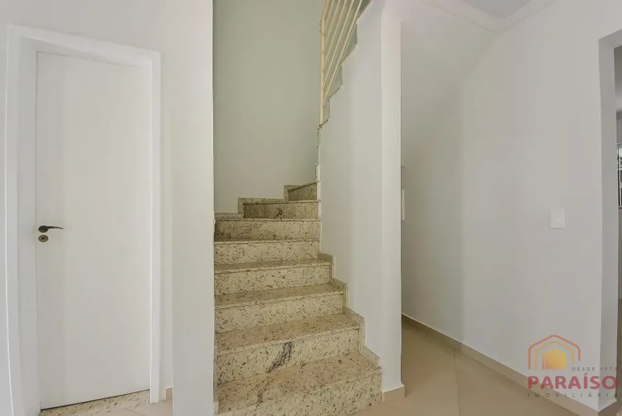 House with 3 bedrooms, balcony and 3 parking spaces — photo 11