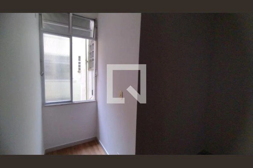 Apartamento com cozinha separada e 2 quartos de 72 m² — photo 10