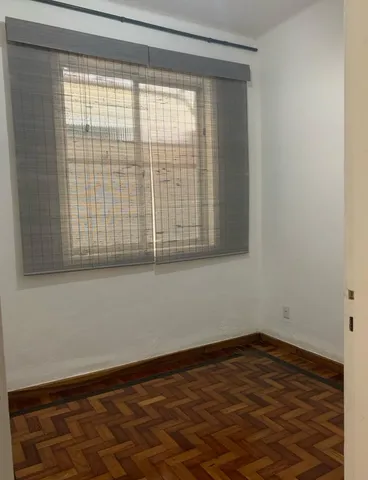 Reformed apartment with 2 bedrooms and a closed kitchen — photo 7