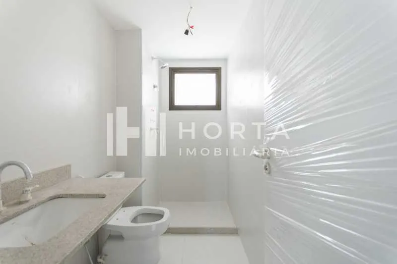 Apartamento de 72 m² com 2 dormitórios e varanda — photo 13