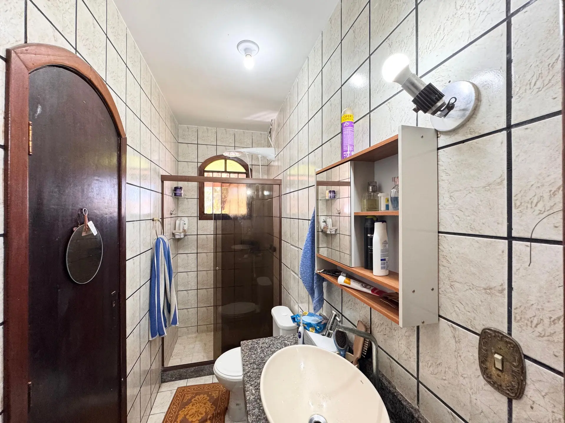 Casa amueblada con aire acondicionado, 4 dormitorios y 3 baños — photo 24