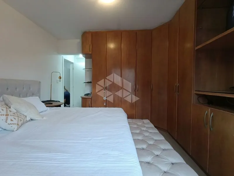 Furnished apartment, 121 m², with a home office — photo 38