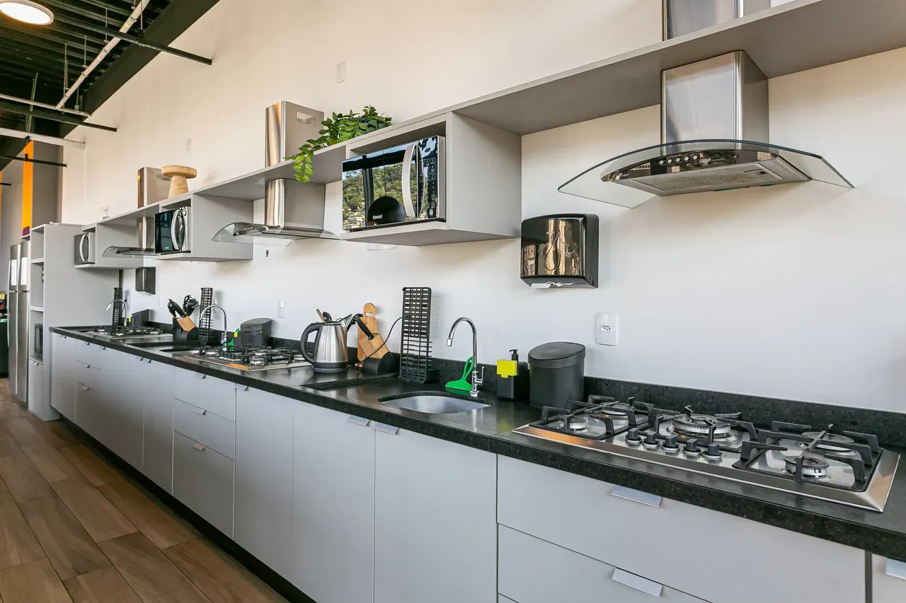 Apartamento mobiliado de 20 m² com 1 dormitório e jardim — photo 25